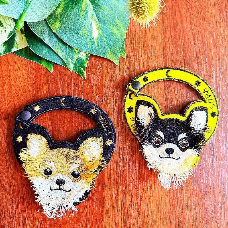 ふわふわの毛の刺繍☆ロングコートチワワのネームタグ☆.*˚名札、名前シール、お名前、刺繍、うちの子オーダー2025