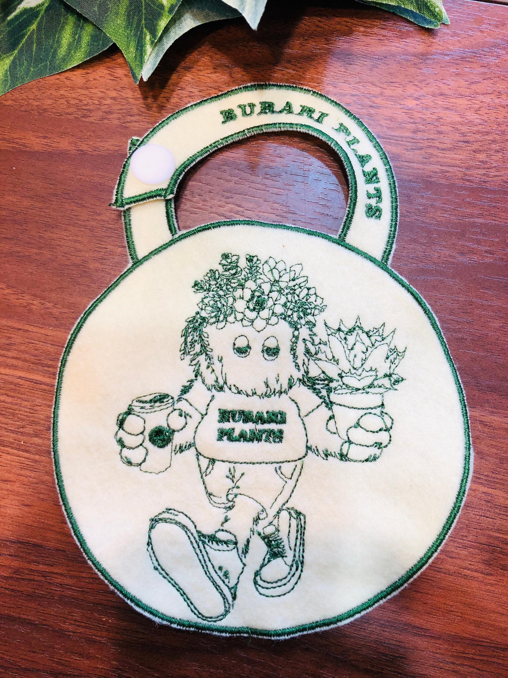 刺繍タグ☆.*˚お店のロゴを刺繍したり推し活にも(^^)